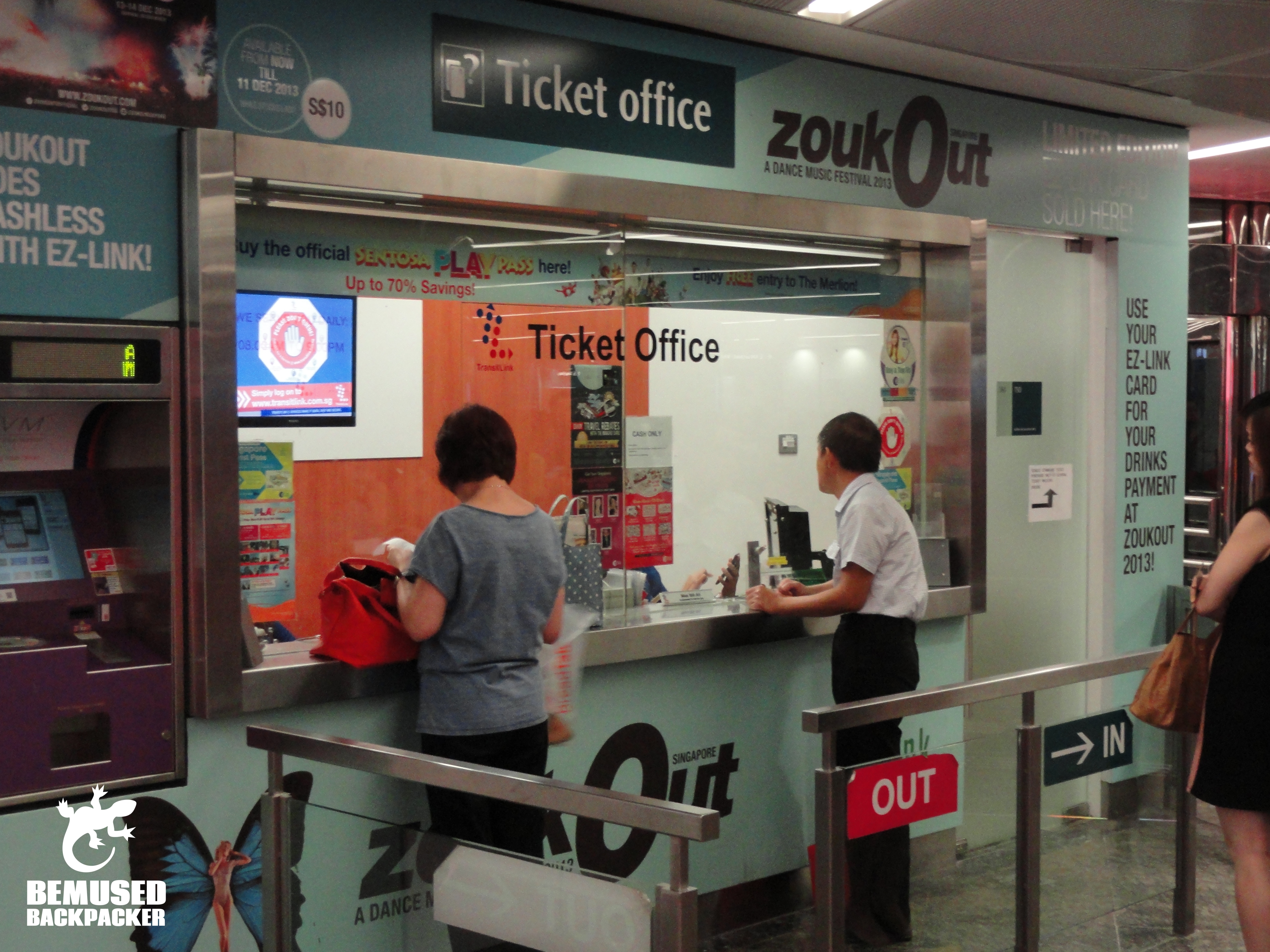 Singapore MRT ticket office
