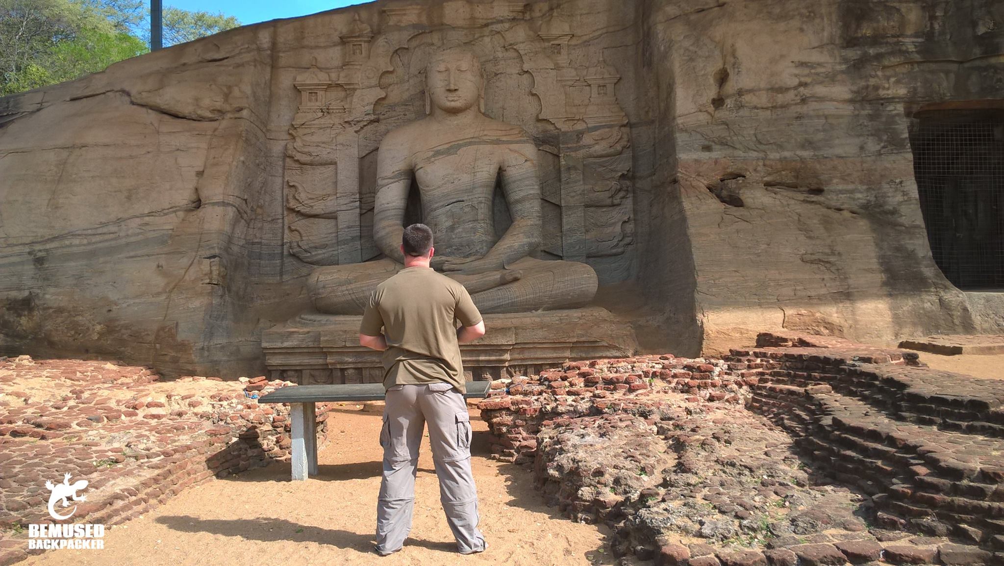 Michael Huxley Sri Lanka Buddhist Statue
