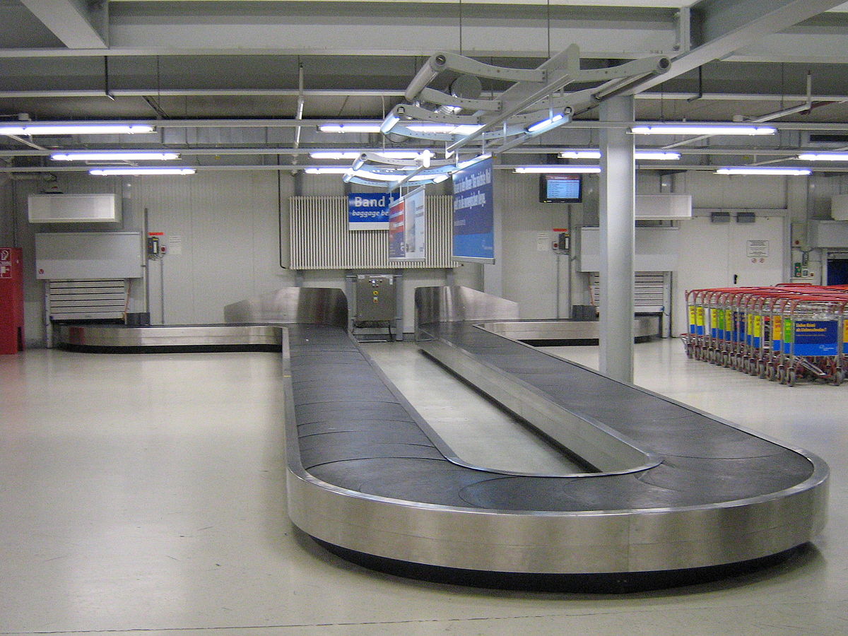 Baggage reclaim what to do when an airline loses your luggage
