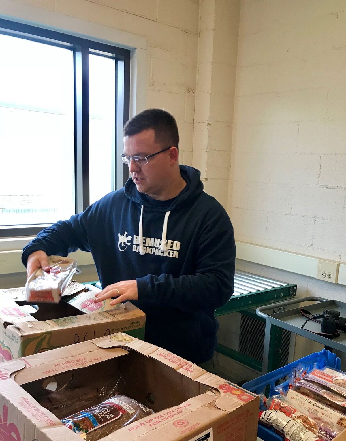 Michael Huxley New York volunteering food bank