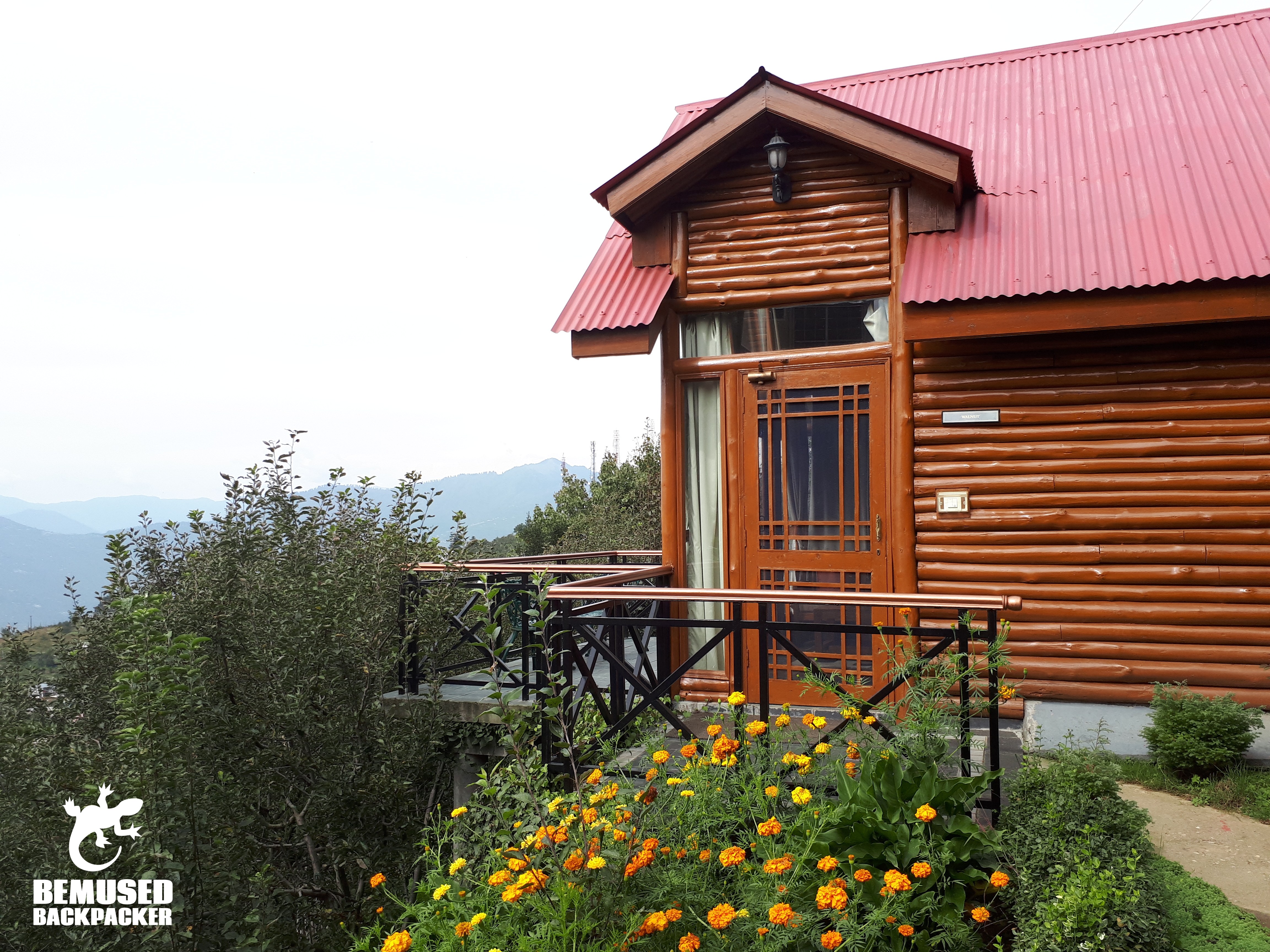 Banjara camps mountain lodge Himalayas