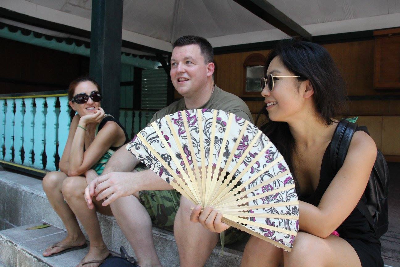 Solo travel making friends on your gap year