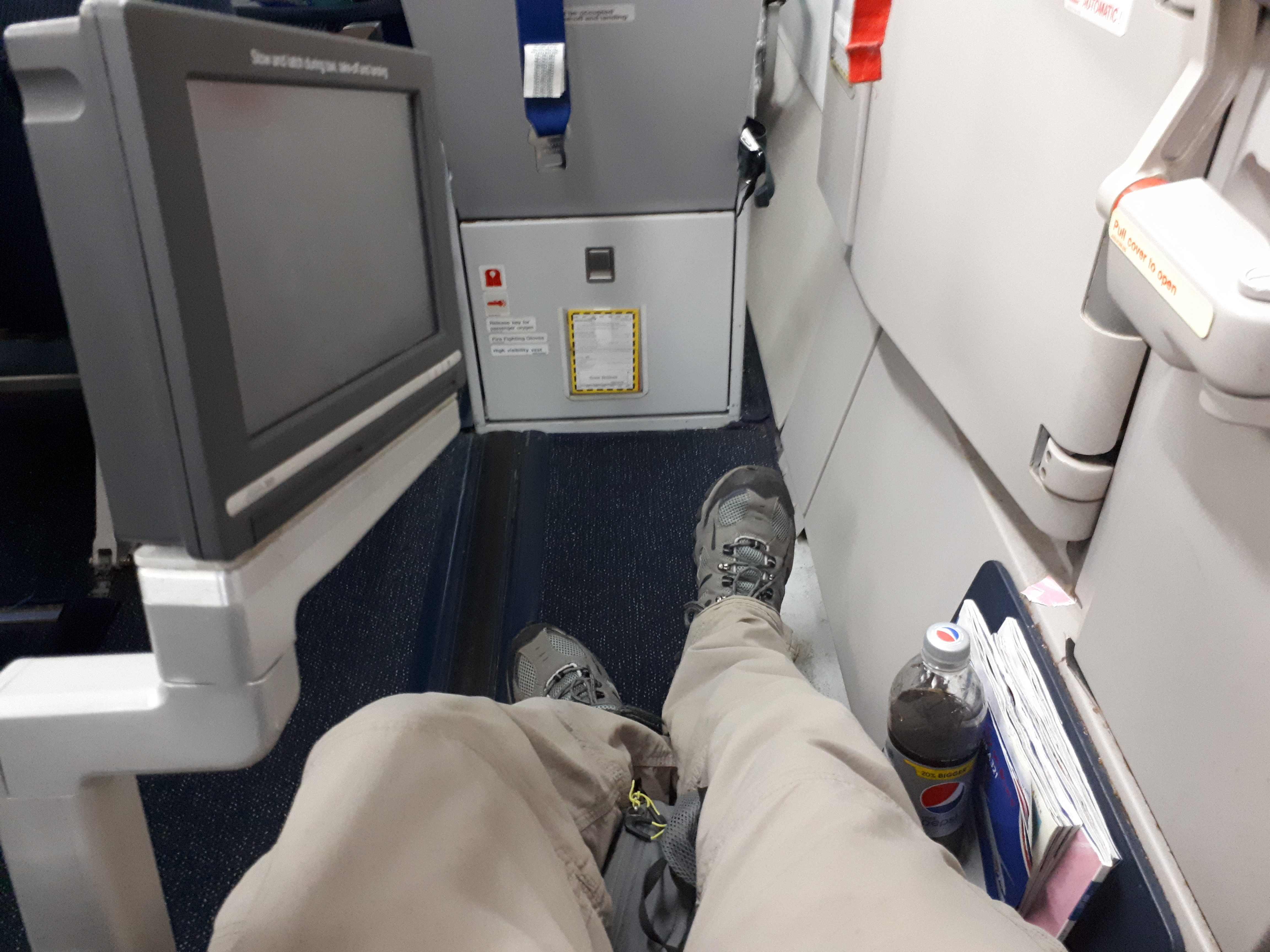 The Final Word On Reclining Airline Seats. It Is Rude And They Should Be Banned.