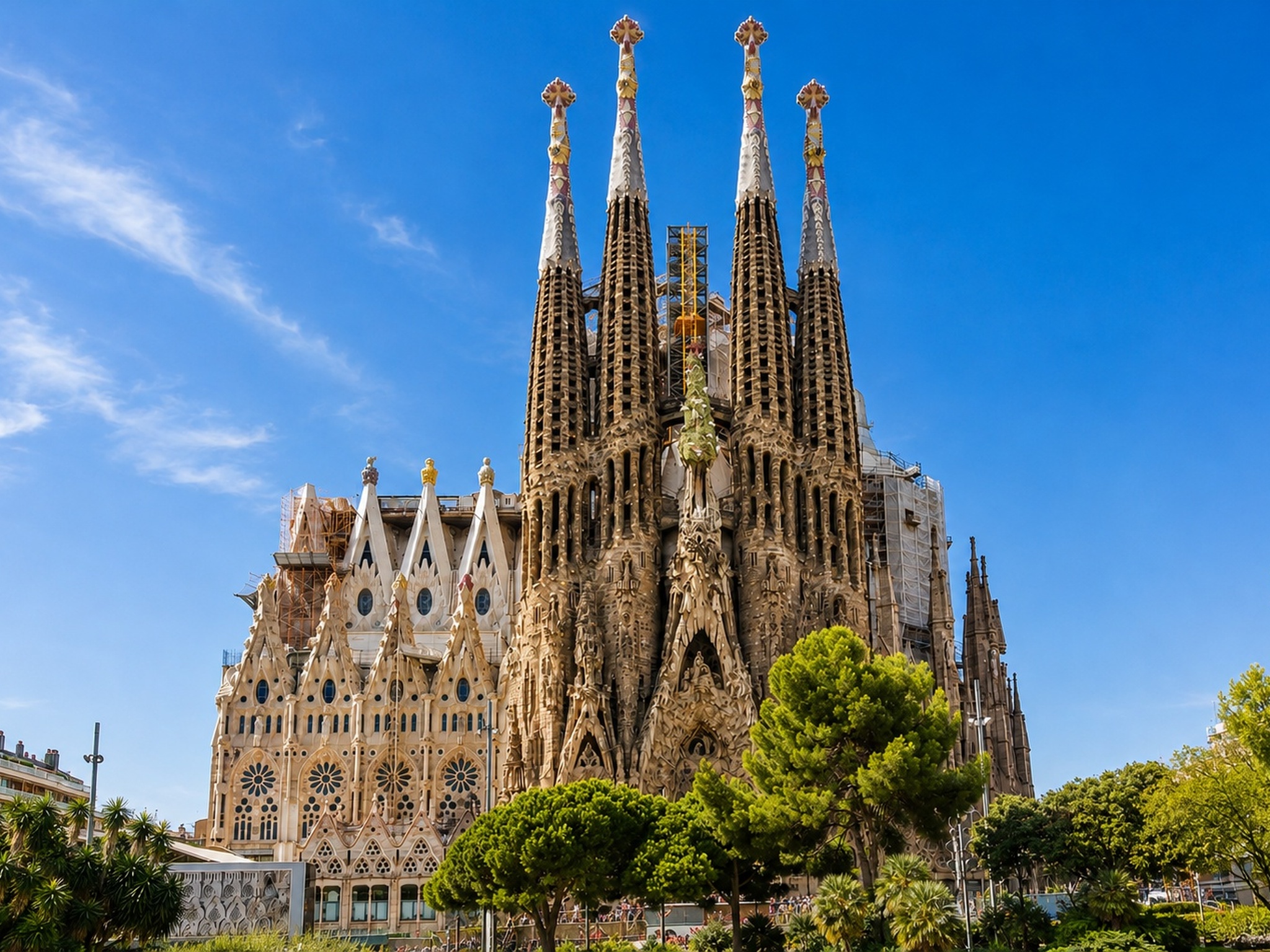 Free Things To Do In Barcelona: The Best Sights And Experiences That Cost Nothing